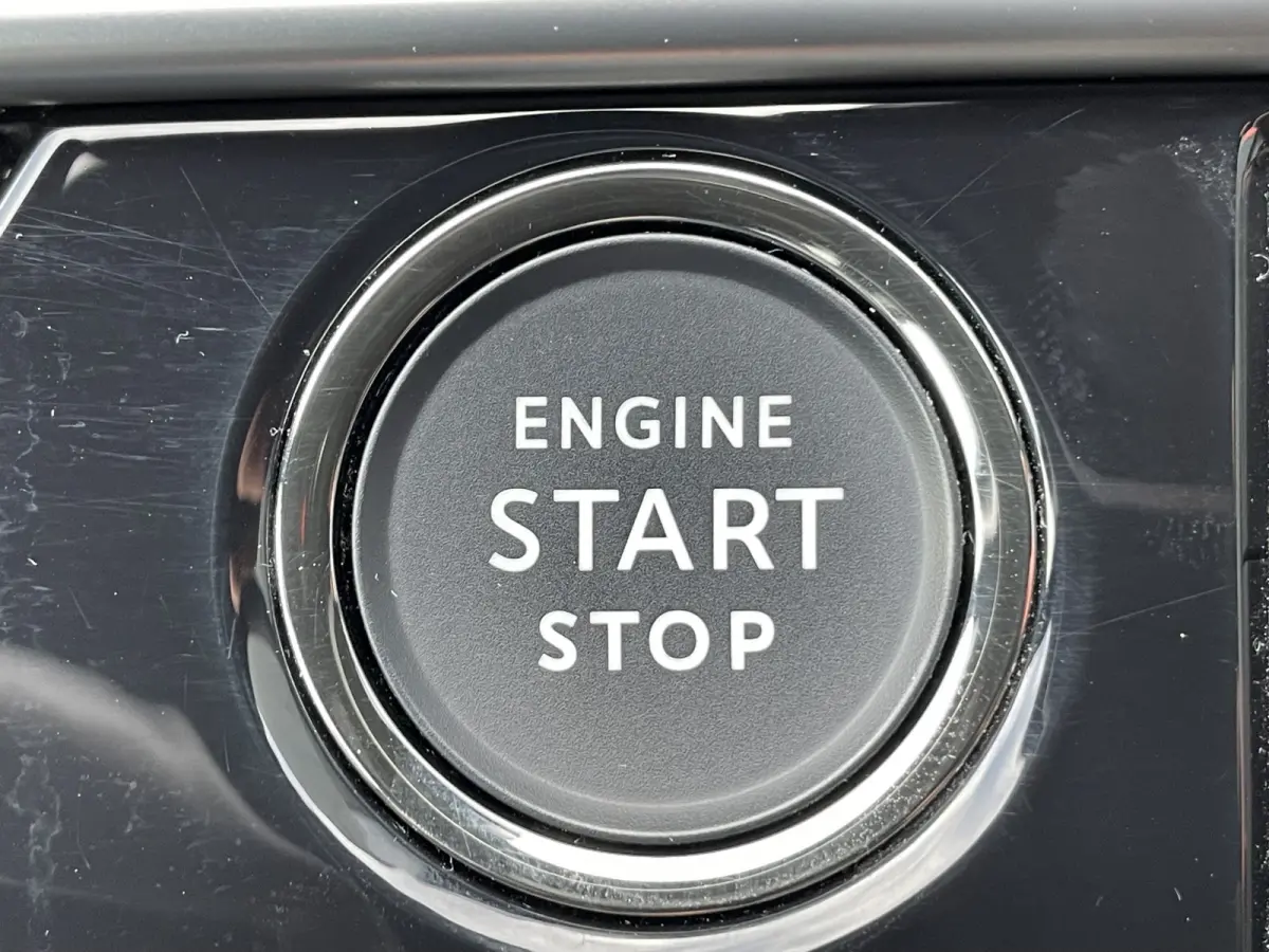 136pk Hybrid GT First Edition (Elektrische Klep - Stoel-/- stuurverwarming - Adaptieve Cruise Controle - Camera - Keyless Entry - LED Matrix - Automatische Airco)