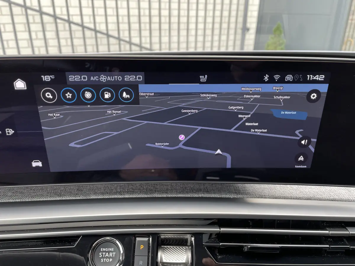 136pk Hybrid GT First Edition (Elektrische Klep - Stoel-/- stuurverwarming - Adaptieve Cruise Controle - Camera - Keyless Entry - LED Matrix - Automatische Airco)