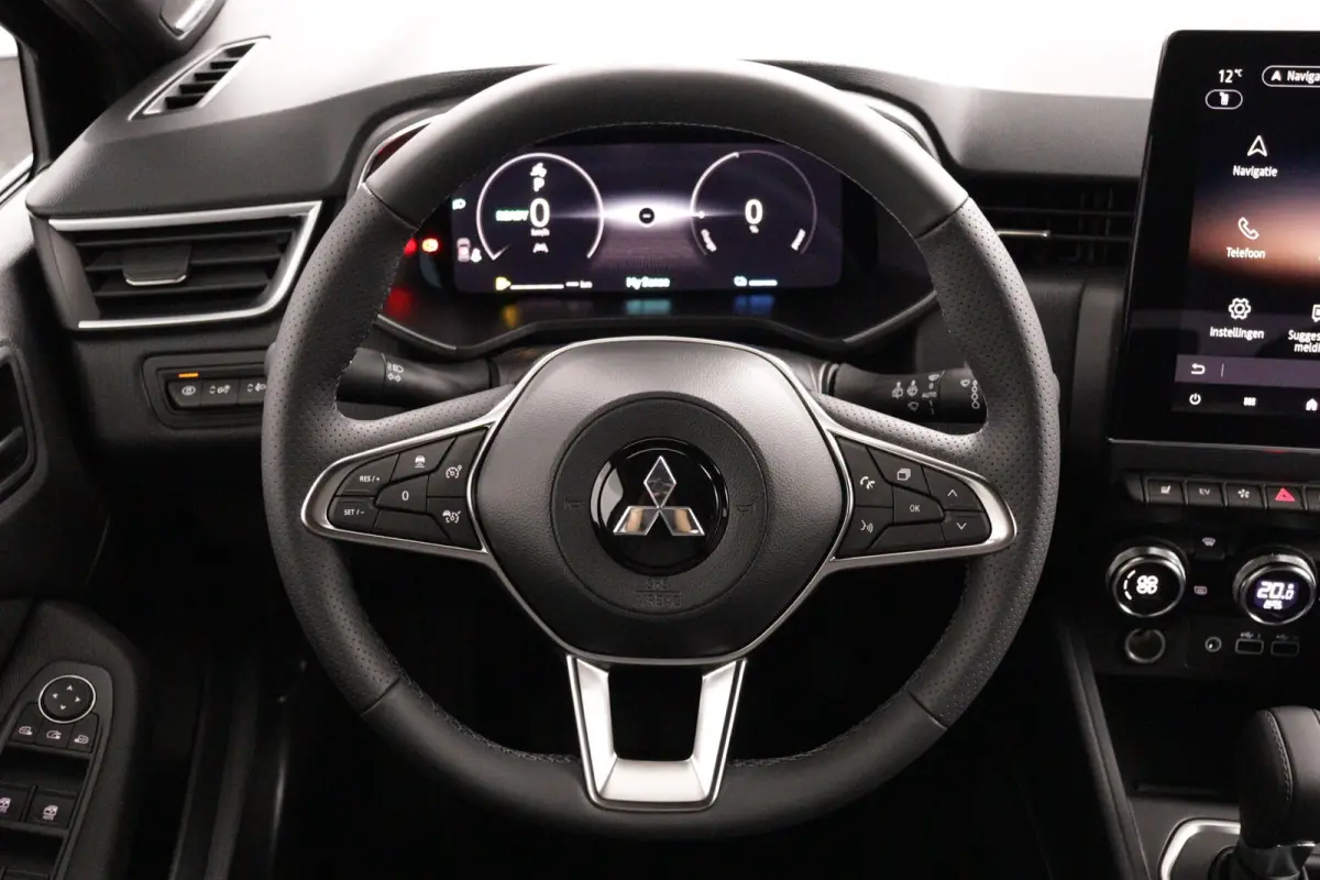 1.6 HEV Instyle | 360° Camera | Adaptive Cruise Control | Apple Carplay/Android Auto | BOSE Audio | Climate Control | Navigatie | Stoel- en Stuurverwarming