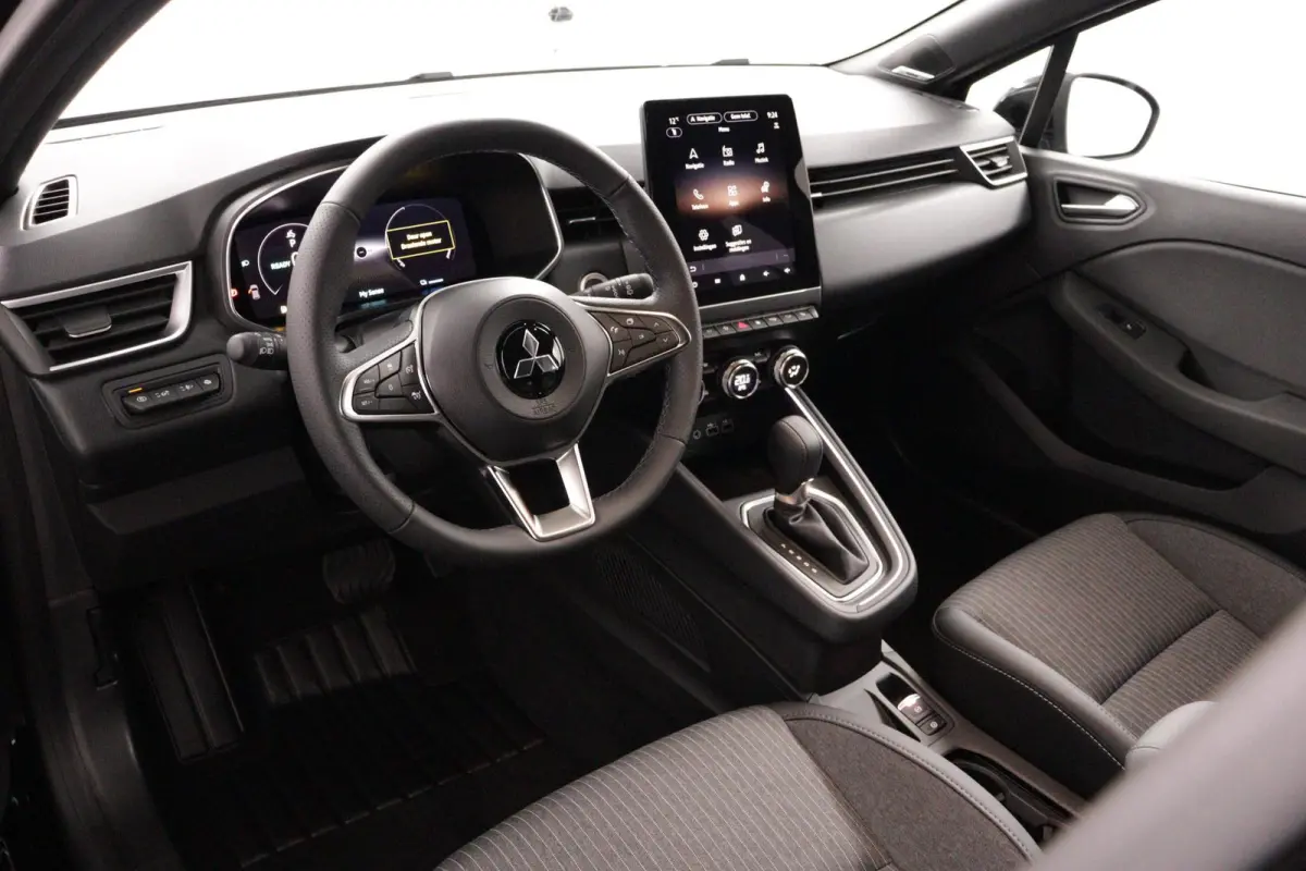 1.6 HEV Instyle | 360° Camera | Adaptive Cruise Control | Apple Carplay/Android Auto | BOSE Audio | Climate Control | Navigatie | Stoel- en Stuurverwarming