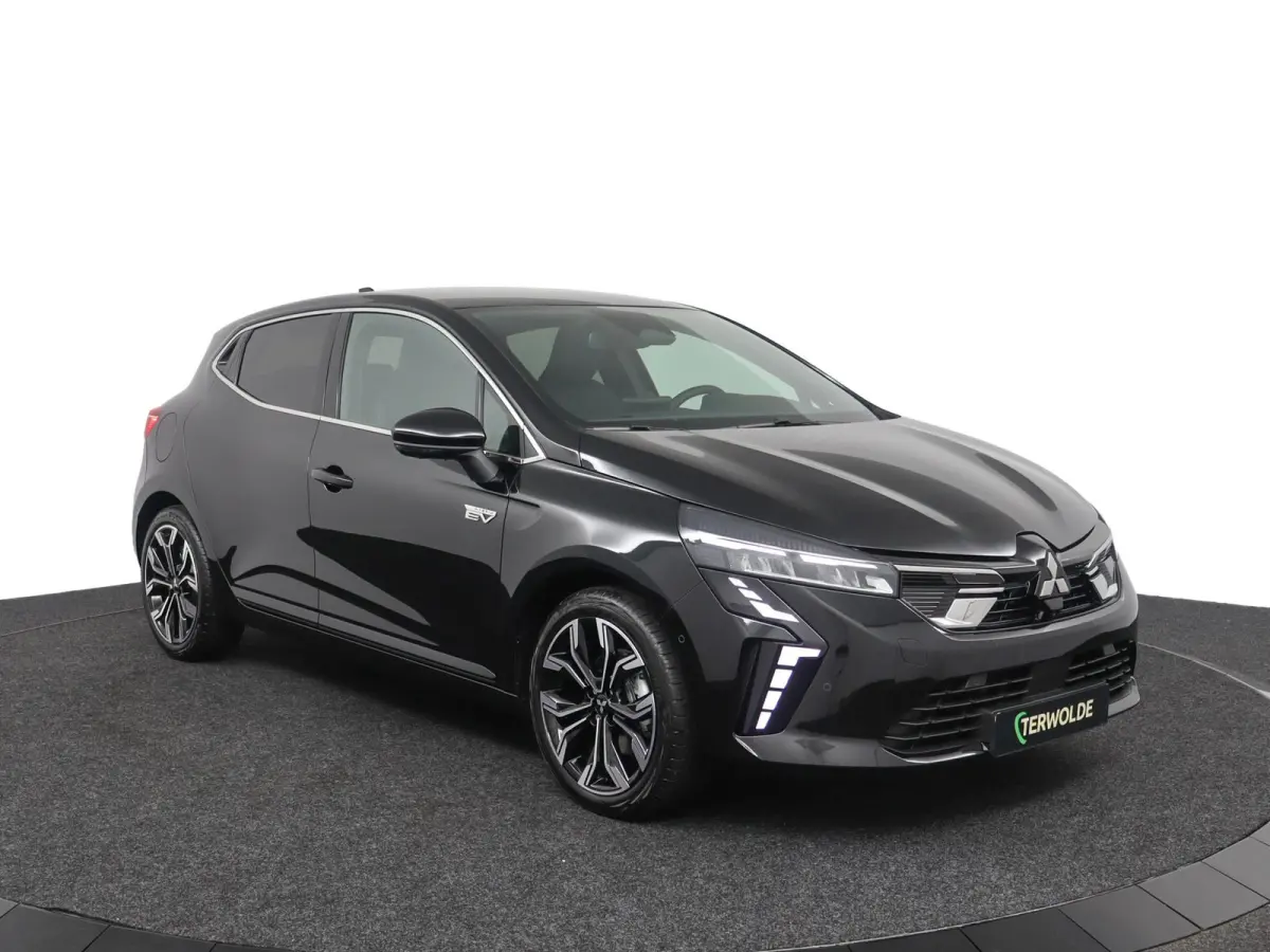1.6 HEV Instyle | 360° Camera | Adaptive Cruise Control | Apple Carplay/Android Auto | BOSE Audio | Climate Control | Navigatie | Stoel- en Stuurverwarming