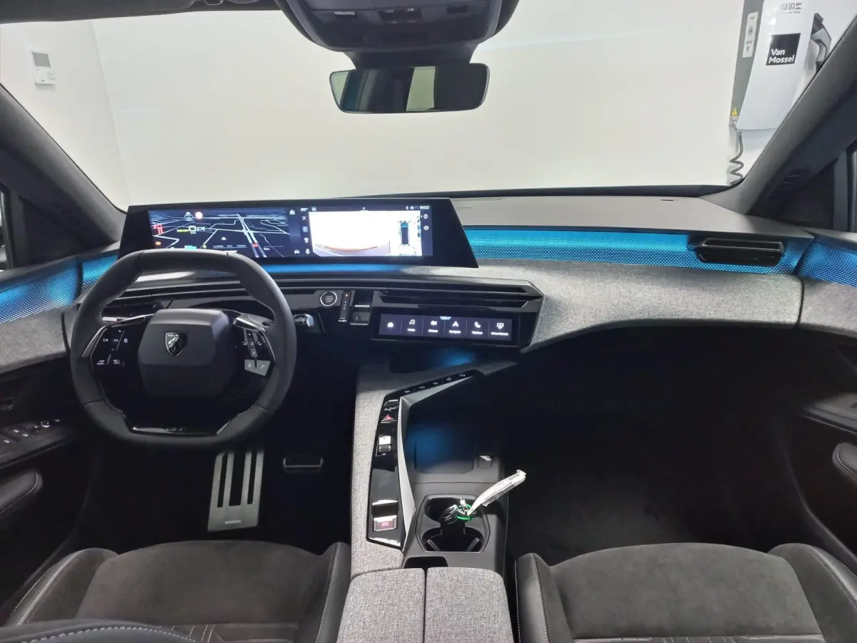 GT 73 kWh | NIEUW MODEL!! | Navigatie | Panorama-dak | dodehoek detectie | Nieuw te bestellen!
