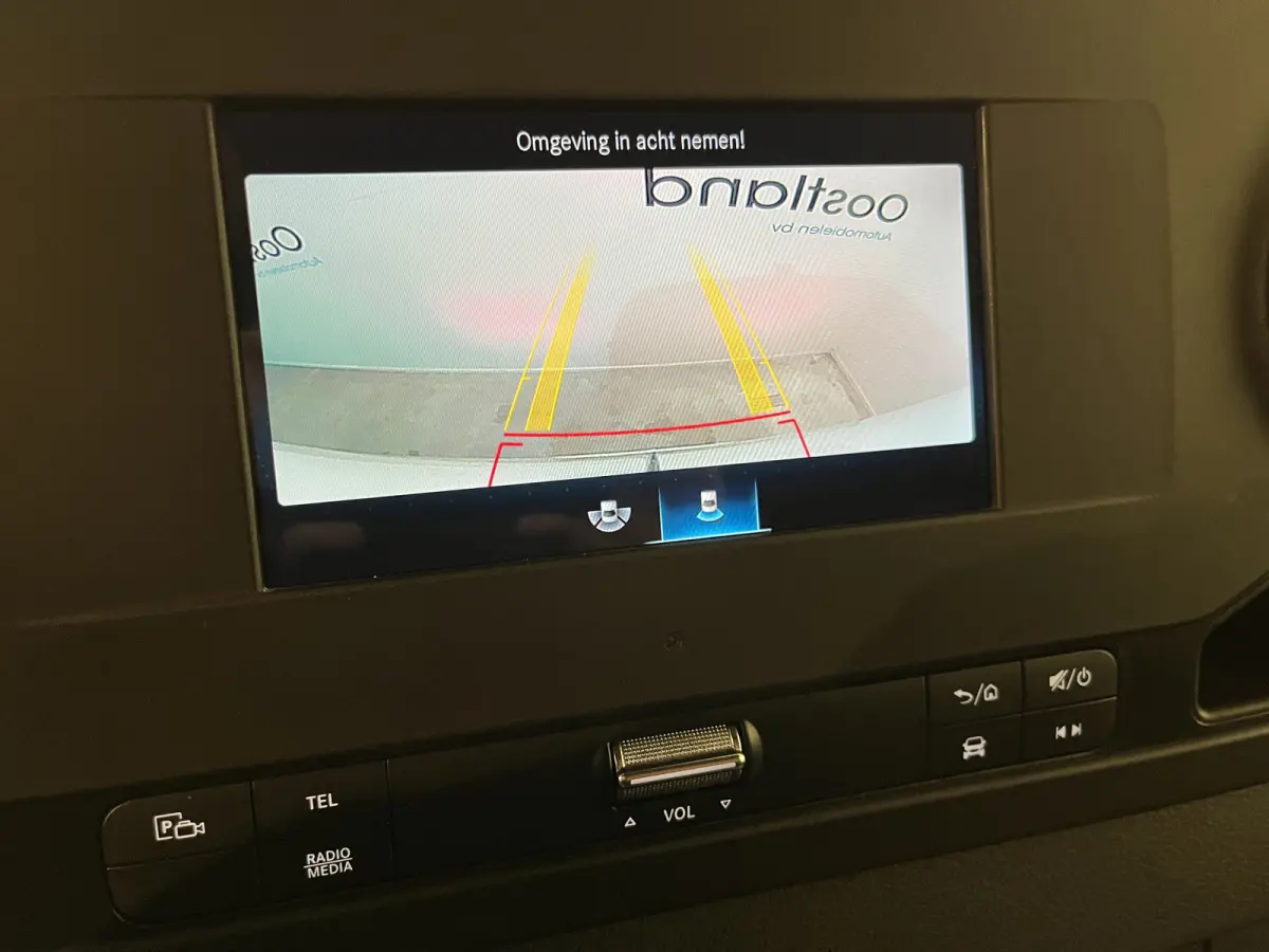 311 CDI L2H2 RWD / Euro 6 / Servicebus / Bott inrichting / 220V / Airco / Oprijplaat / Compressor / CarPlay / Camera