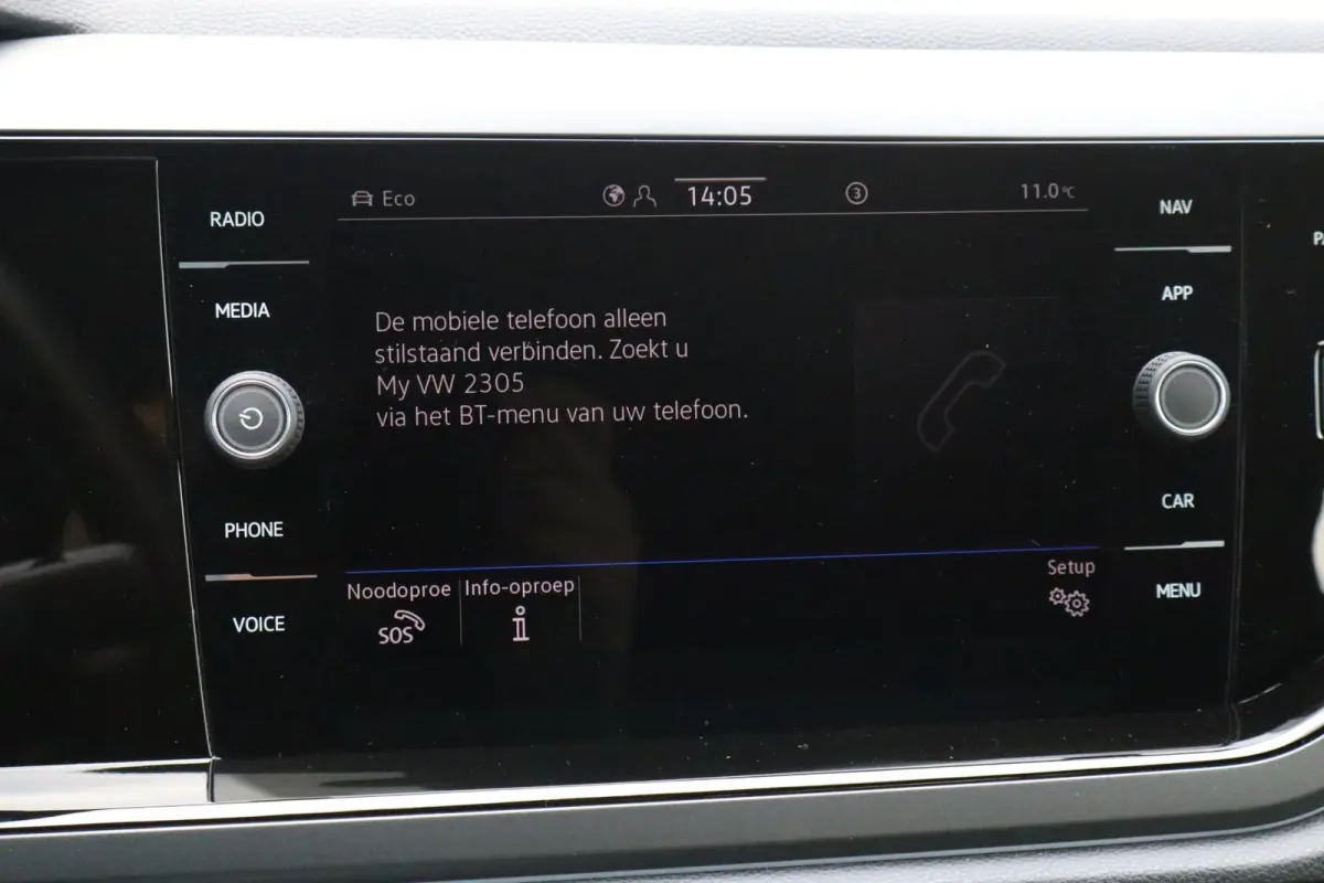 1.0 TSI 115pk DSG R-Line | Stoelverwarming | Blackstyle Pakket | Volautomatische Airconditioning