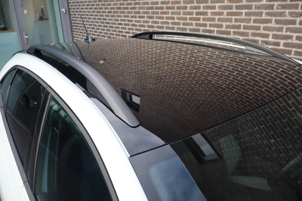 1.0 TSI 115pk DSG R-Line | Stoelverwarming | Blackstyle Pakket | Volautomatische Airconditioning