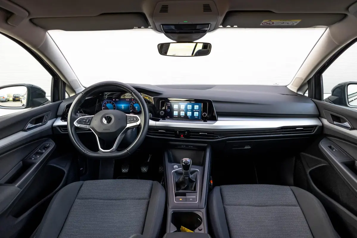 1.0 TSI 110pk | App Connect | Adaptive Cruise | Climatronic