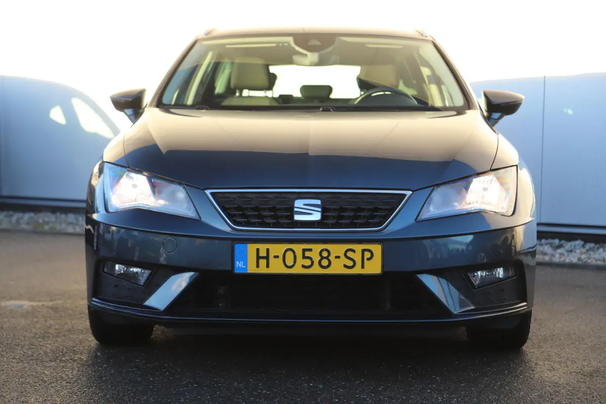 1.0 TSI Style Ultimate Edition Trekhaak Navigatie Achteruitrijcamera Carplay Android 16 inch LMV Lane Assist Climate Cruise Control