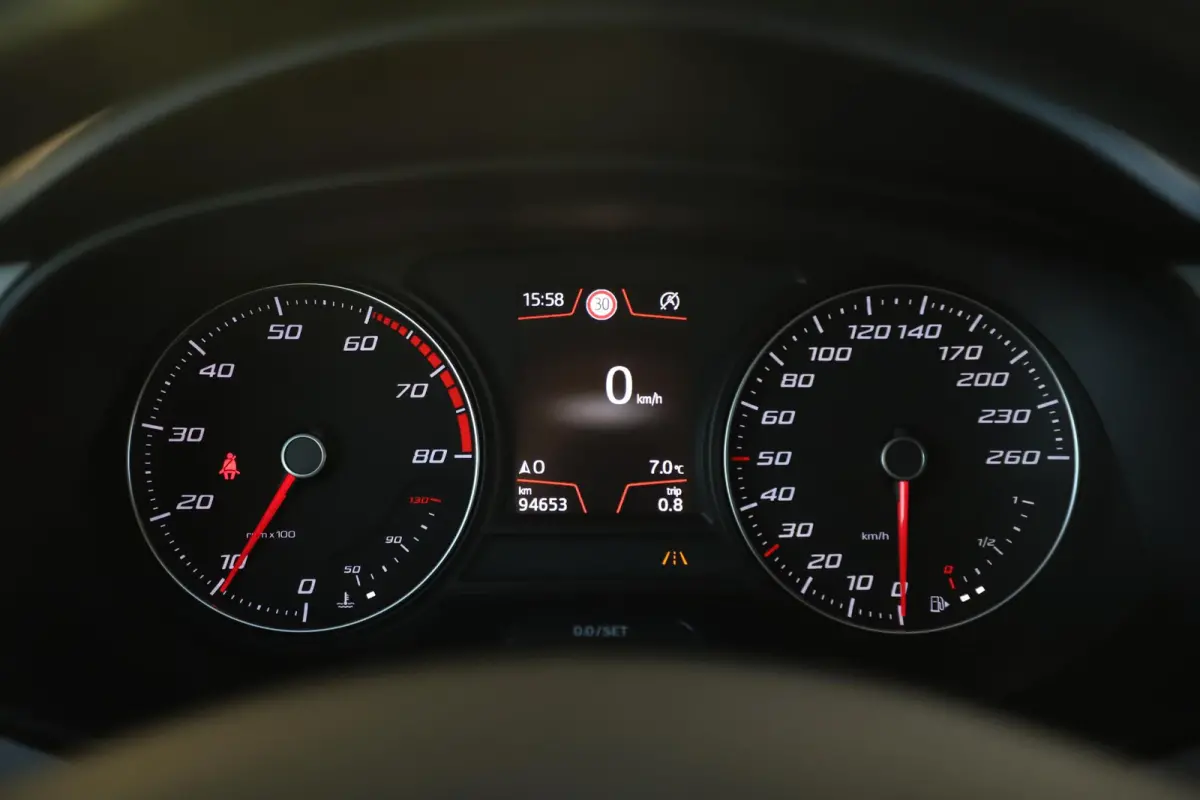1.0 TSI Style Ultimate Edition Trekhaak Navigatie Achteruitrijcamera Carplay Android 16 inch LMV Lane Assist Climate Cruise Control