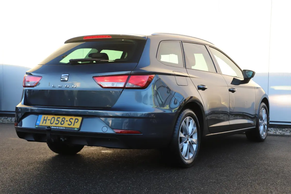 1.0 TSI Style Ultimate Edition Trekhaak Navigatie Achteruitrijcamera Carplay Android 16 inch LMV Lane Assist Climate Cruise Control