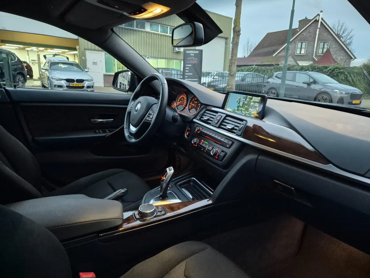 420i Business Automaat Breedscherm Navi Cruise NAP NL Rijklaar 184pk