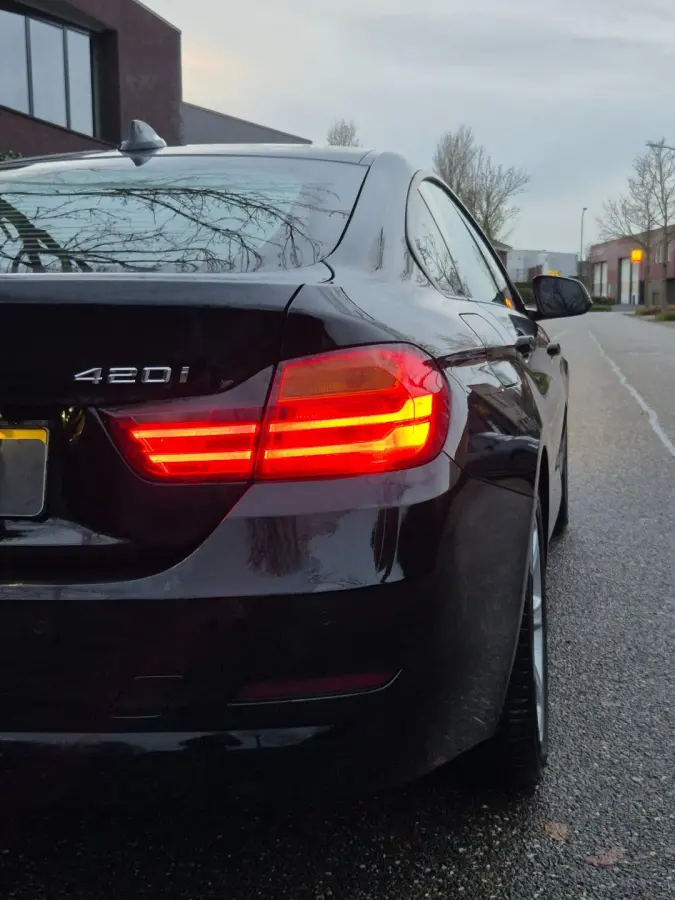 420i Business Automaat Breedscherm Navi Cruise NAP NL Rijklaar 184pk