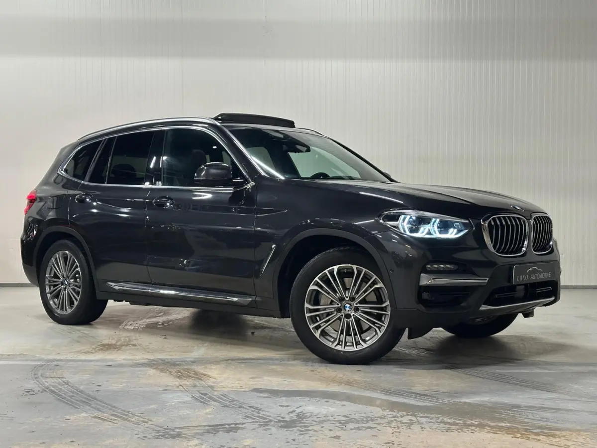 XDrive30e High Executive | M-SPORT | PANO | LEDER | CAMERA | LED