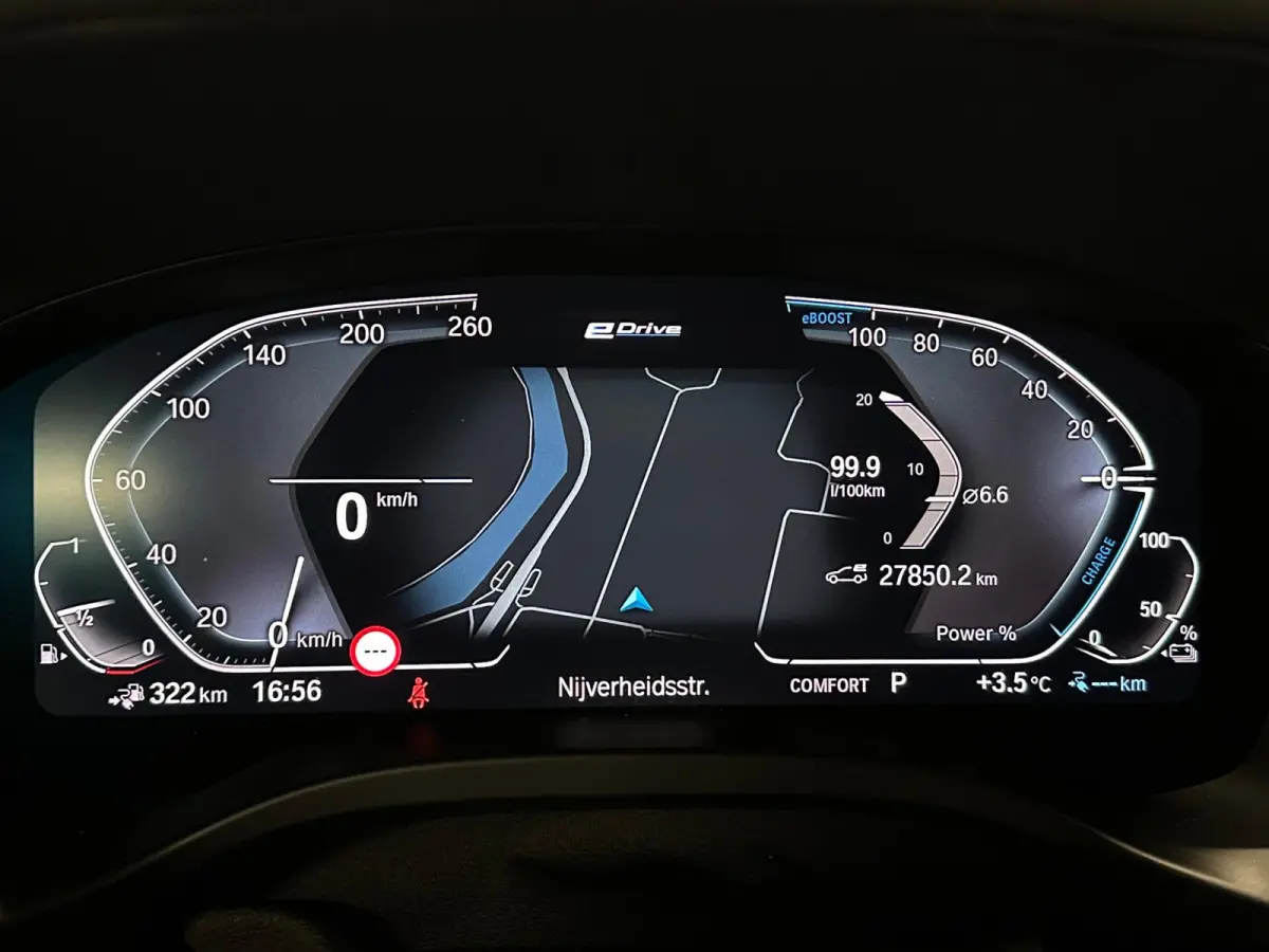 XDrive30e High Executive | M-SPORT | PANO | LEDER | CAMERA | LED
