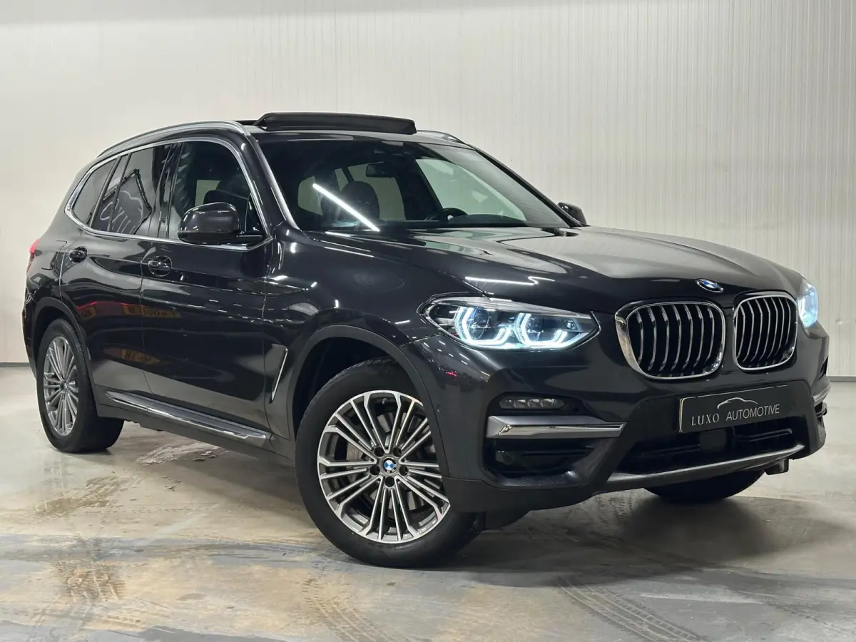 XDrive30e High Executive | M-SPORT | PANO | LEDER | CAMERA | LED