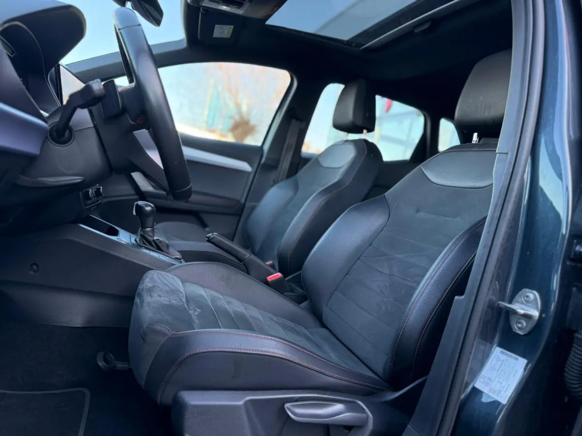 1.0 EcoTSI FR Plus Connect