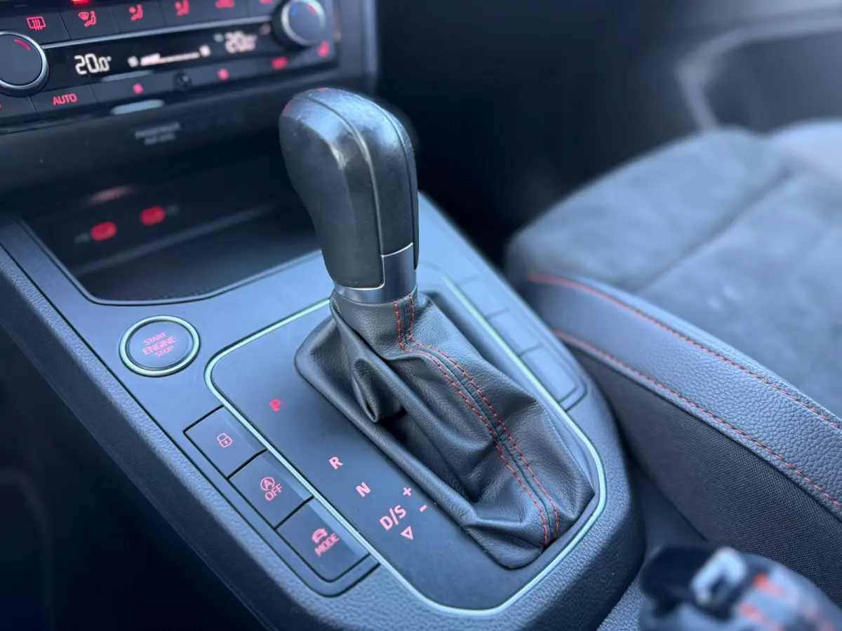 1.0 EcoTSI FR Plus Connect