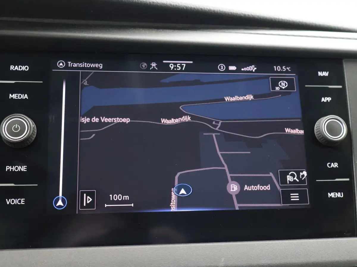 T6.1 2.0 TDI 150 PK L2H1 DUBBEL CABINE + CARPLAY | TREKHAAK 2500 KG | MOJAVE BEIGE