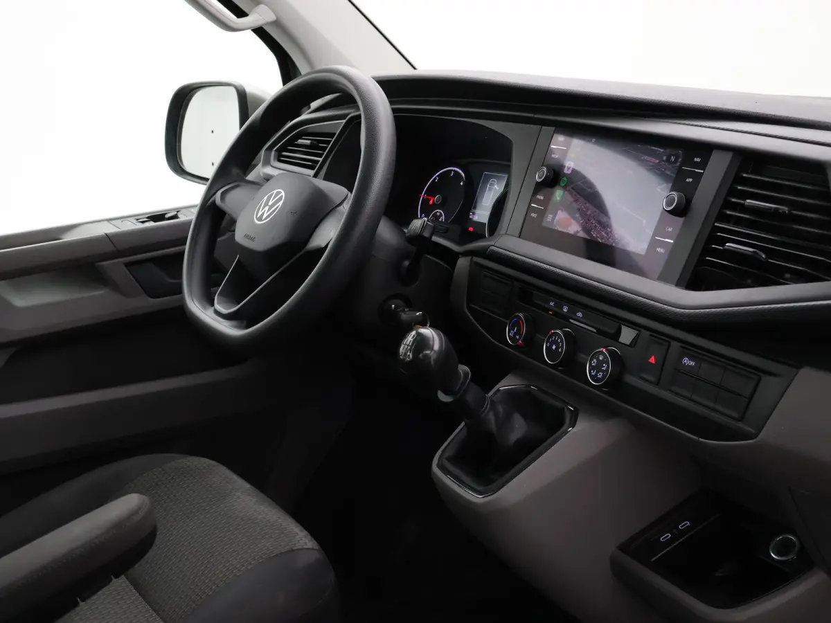 T6.1 2.0 TDI 150 PK L2H1 DUBBEL CABINE + CARPLAY | TREKHAAK 2500 KG | MOJAVE BEIGE