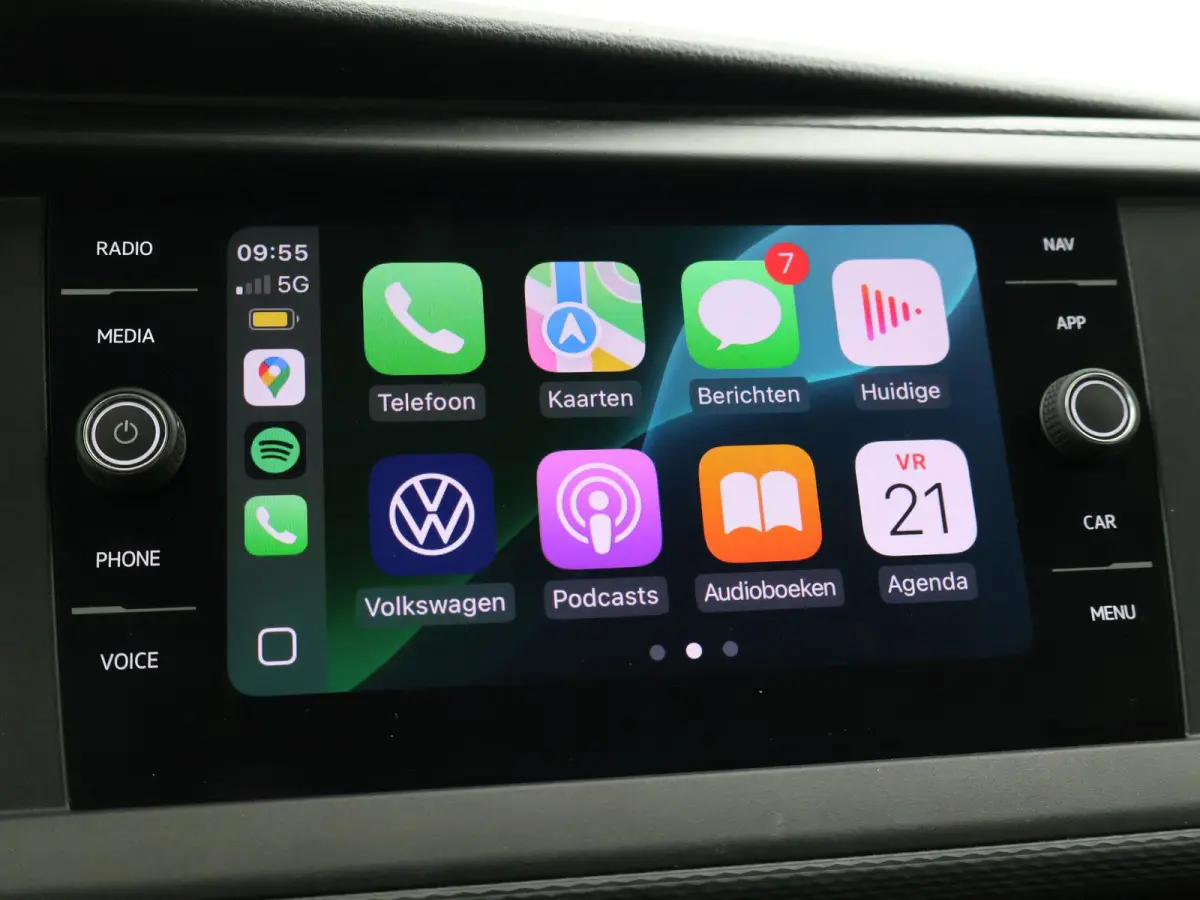 T6.1 2.0 TDI 150 PK L2H1 DUBBEL CABINE + CARPLAY | TREKHAAK 2500 KG | MOJAVE BEIGE