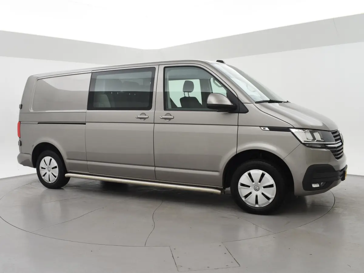 T6.1 2.0 TDI 150 PK L2H1 DUBBEL CABINE + CARPLAY | TREKHAAK 2500 KG | MOJAVE BEIGE
