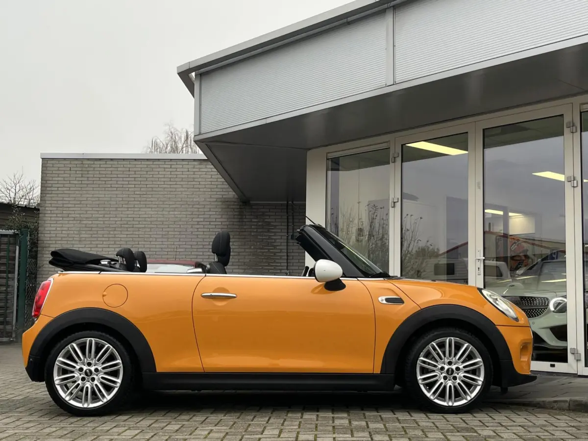 1.5 Pepper Serious Business LED+KEYLESS