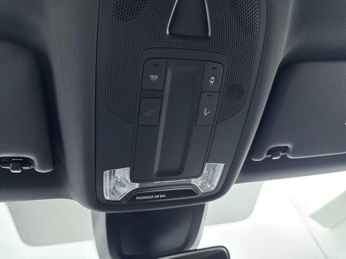40 TFSI e S edition | Navigatie | 19 Inch Velgen | Stoelverwarming | Camera | Parkeersensoren |
