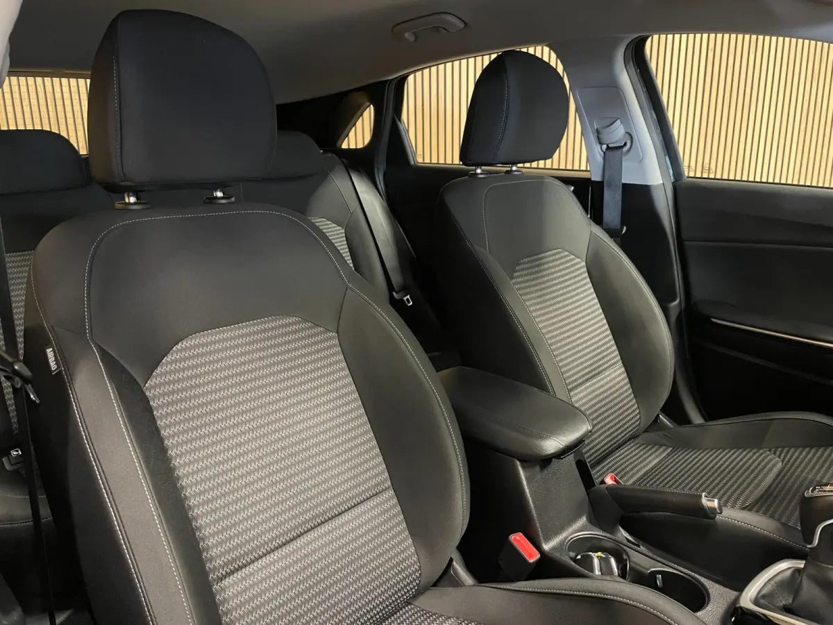 1.5 T-GDi DynamicLine|160PK|ANDROID/CARPLAY|CAMERA|CRUISE|CLIMATE|STOEL-,STUURVERW.|LANE-ASSIST|NAVI|INCL.BTW|1e EIG.|