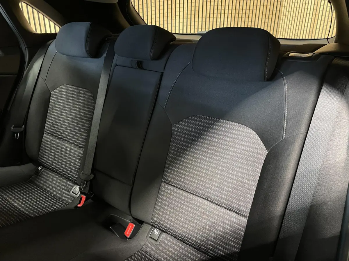 1.5 T-GDi DynamicLine|160PK|ANDROID/CARPLAY|CAMERA|CRUISE|CLIMATE|STOEL-,STUURVERW.|LANE-ASSIST|NAVI|INCL.BTW|1e EIG.|