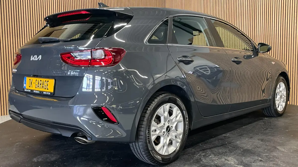 1.5 T-GDi DynamicLine|160PK|ANDROID/CARPLAY|CAMERA|CRUISE|CLIMATE|STOEL-,STUURVERW.|LANE-ASSIST|NAVI|INCL.BTW|1e EIG.|
