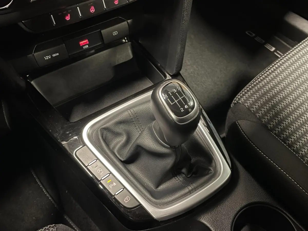 1.5 T-GDi DynamicLine|160PK|ANDROID/CARPLAY|CAMERA|CRUISE|CLIMATE|STOEL-,STUURVERW.|LANE-ASSIST|NAVI|INCL.BTW|1e EIG.|