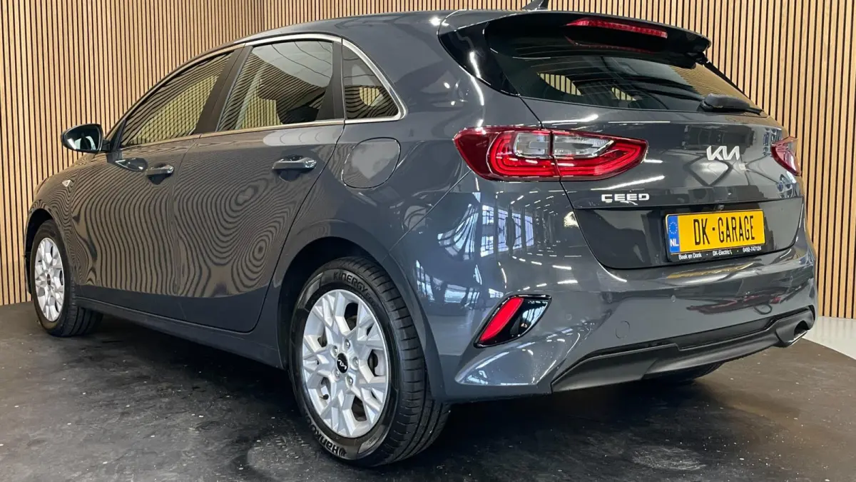 1.5 T-GDi DynamicLine|160PK|ANDROID/CARPLAY|CAMERA|CRUISE|CLIMATE|STOEL-,STUURVERW.|LANE-ASSIST|NAVI|INCL.BTW|1e EIG.|