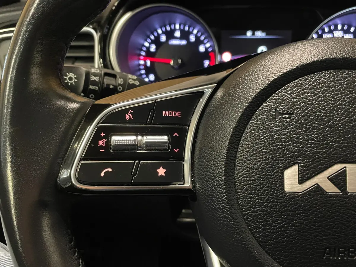 1.5 T-GDi DynamicLine|160PK|ANDROID/CARPLAY|CAMERA|CRUISE|CLIMATE|STOEL-,STUURVERW.|LANE-ASSIST|NAVI|INCL.BTW|1e EIG.|