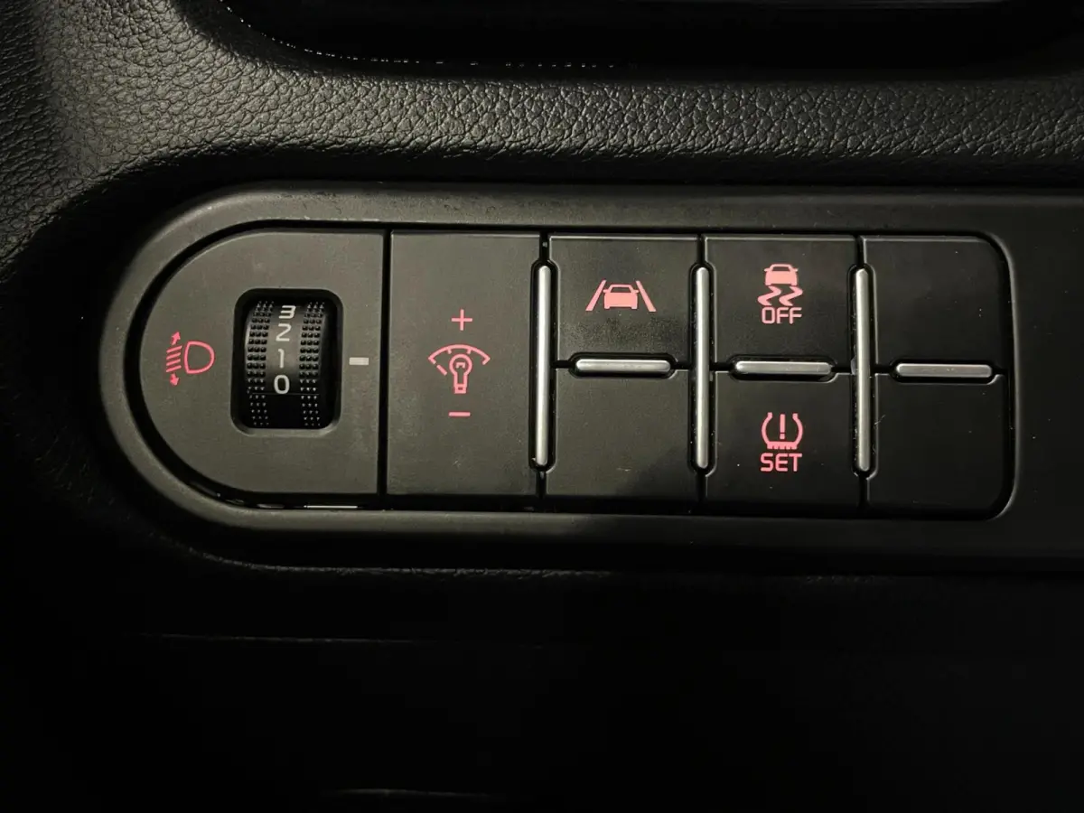 1.5 T-GDi DynamicLine|160PK|ANDROID/CARPLAY|CAMERA|CRUISE|CLIMATE|STOEL-,STUURVERW.|LANE-ASSIST|NAVI|INCL.BTW|1e EIG.|