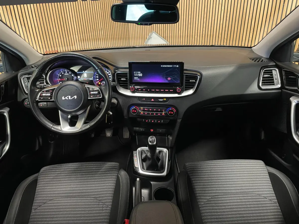1.5 T-GDi DynamicLine|160PK|ANDROID/CARPLAY|CAMERA|CRUISE|CLIMATE|STOEL-,STUURVERW.|LANE-ASSIST|NAVI|INCL.BTW|1e EIG.|