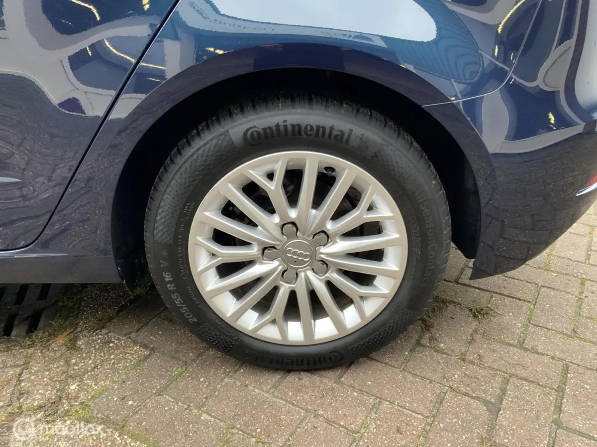 1.0 TFSI Sport, Nav, Cruise, Xenon, Automaat, Sport interieur.