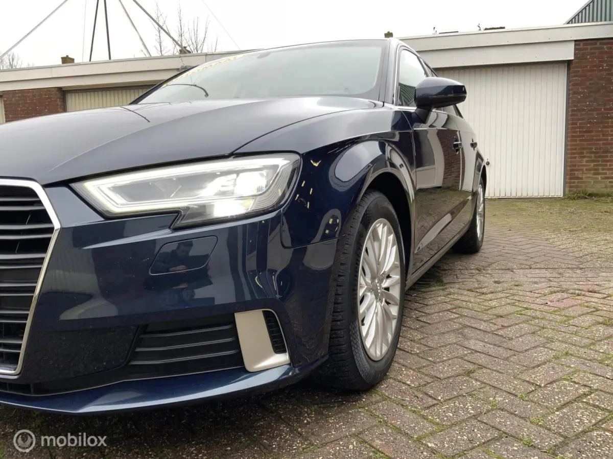1.0 TFSI Sport, Nav, Cruise, Xenon, Automaat, Sport interieur.