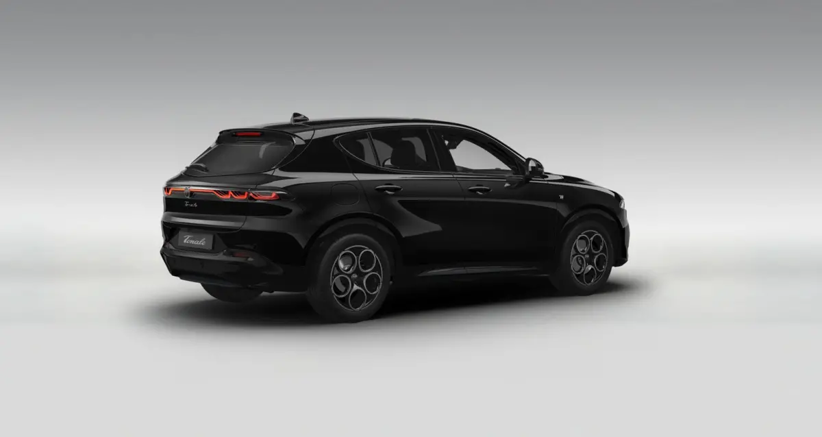 1.3 Ibrida Plug-In Q4 Ti | Facelift | Levering Q3 2026 | 18'' Velgen | Lederen bekleding | NAVI |