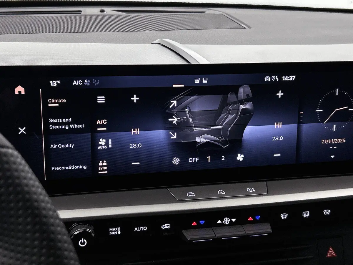 Business Edition 73 kWh 213pk Automaat | 8 JAAR GARANTIE | NIEUW | SNEL LEVERBAAR | 360 Camera | FOCAL Geluidsinstallatie | Elektrische Achterklep | warmtepomp | Head-Up Display | Navigatie 