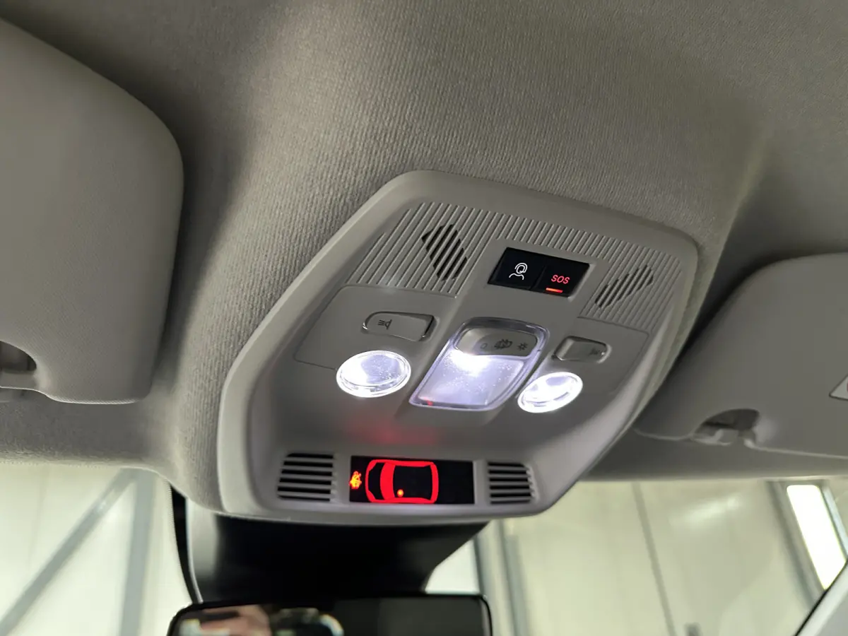 1.2 Hybrid 145pk Plus 7p. | Apple Carplay/Android Auto | Camera |