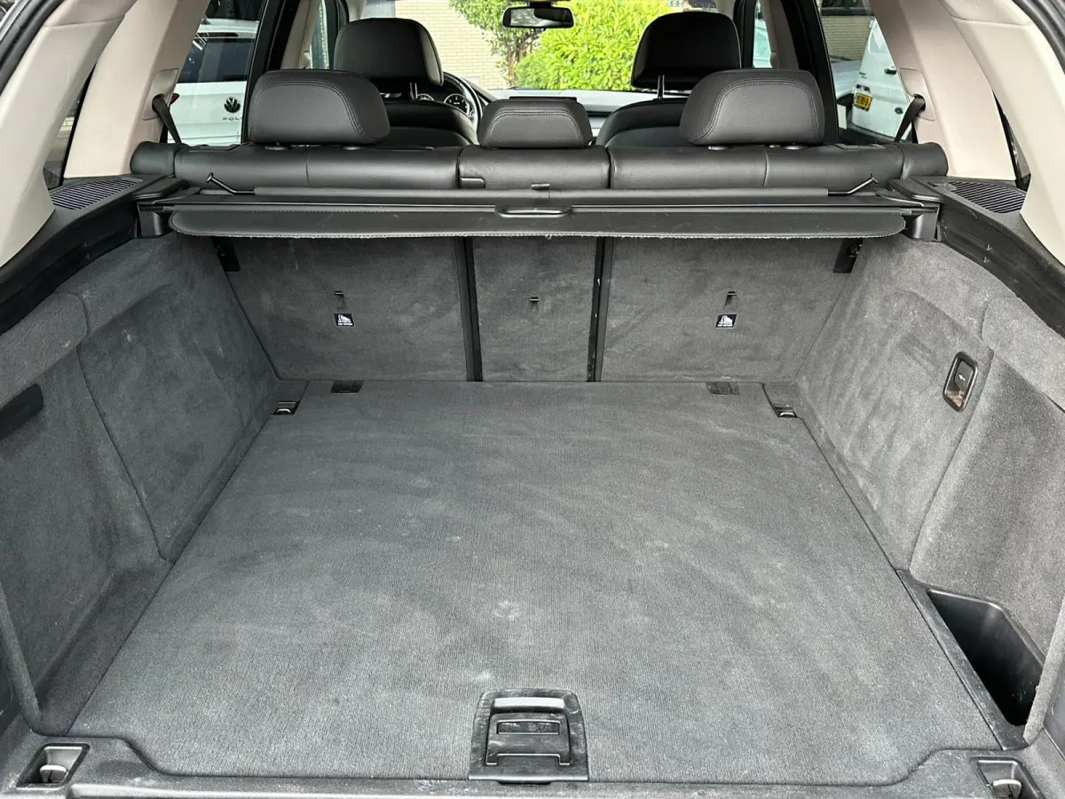 XDrive30d High Executive