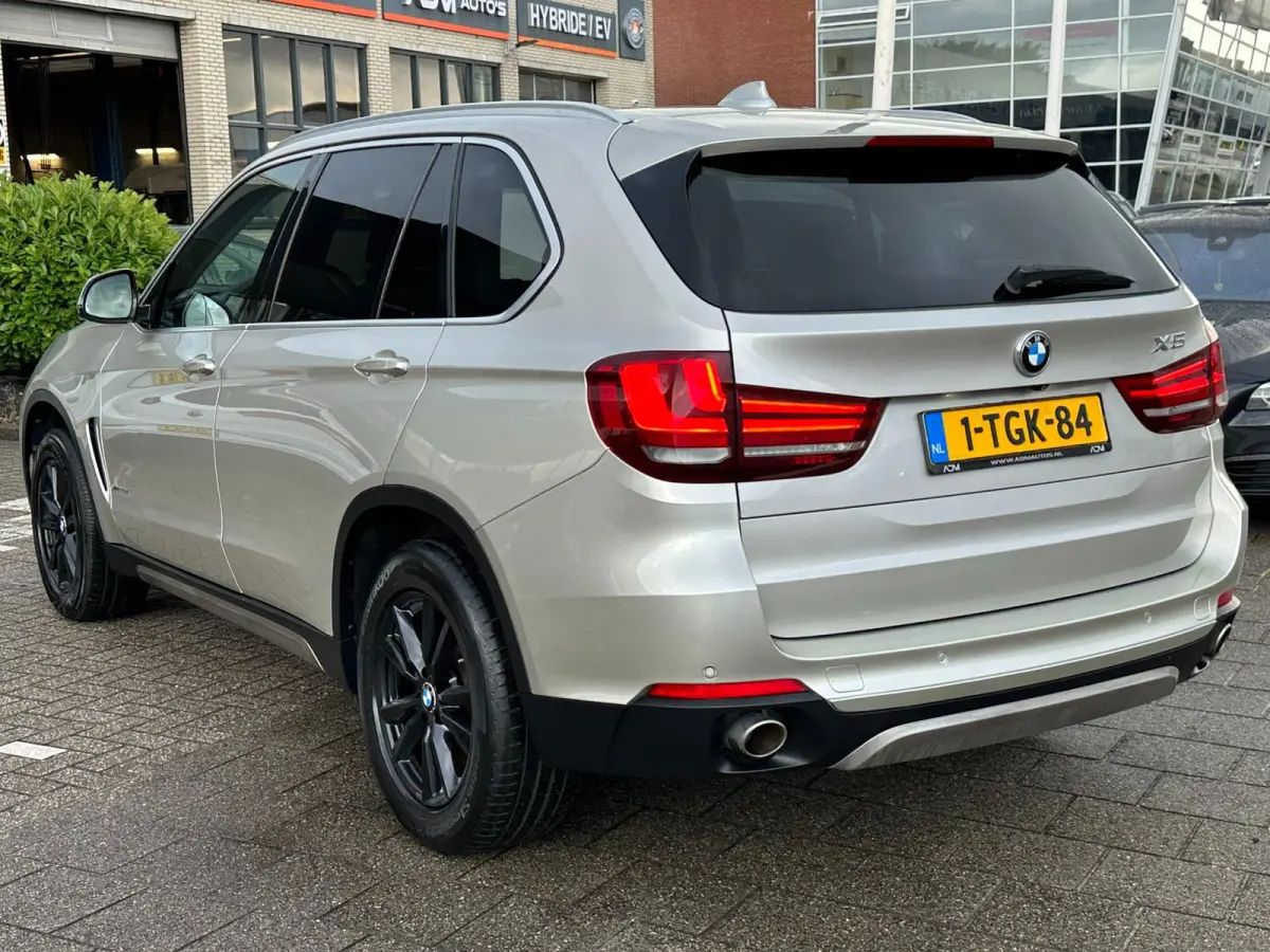 XDrive30d High Executive