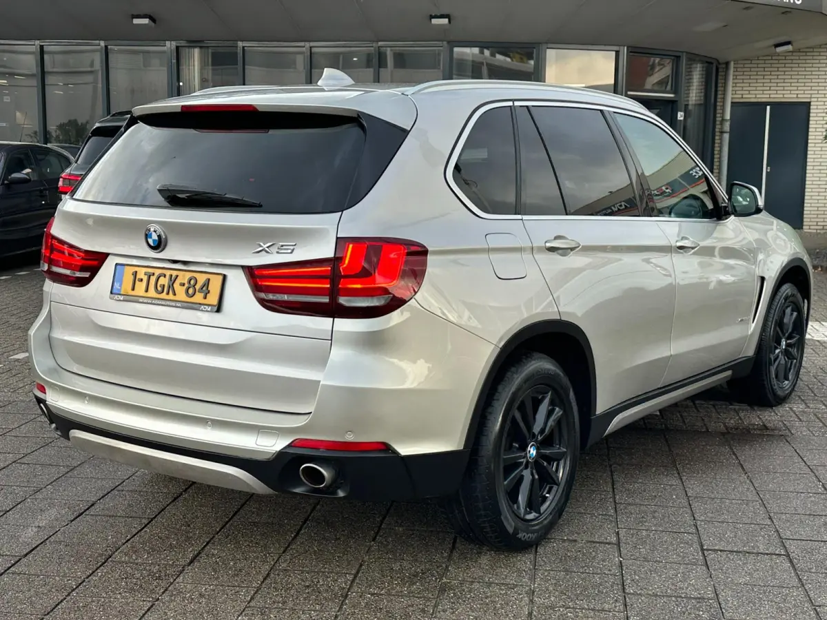 XDrive30d High Executive