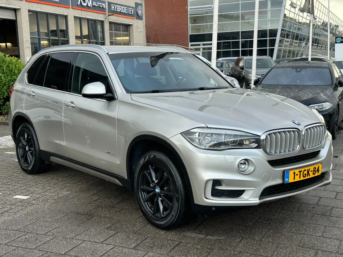XDrive30d High Executive