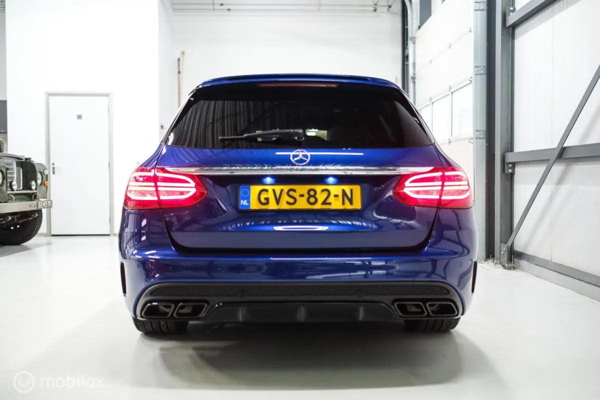 AMG 63 S 585 pk | Drivers Pack | Unieke samenstelling | Stoelkoeling | Dealer OH | 2e eigenaar | Camera | Burmester | CarPlay |