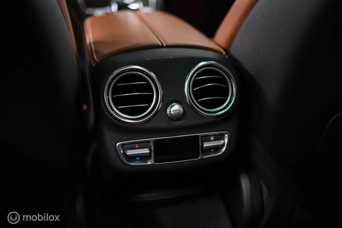 AMG 63 S 585 pk | Drivers Pack | Unieke samenstelling | Stoelkoeling | Dealer OH | 2e eigenaar | Camera | Burmester | CarPlay |