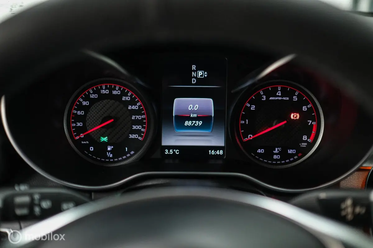 AMG 63 S 585 pk | Drivers Pack | Unieke samenstelling | Stoelkoeling | Dealer OH | 2e eigenaar | Camera | Burmester | CarPlay |