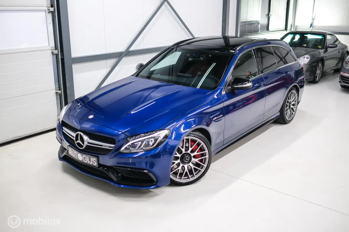 AMG 63 S 585 pk | Drivers Pack | Unieke samenstelling | Stoelkoeling | Dealer OH | 2e eigenaar | Camera | Burmester | CarPlay |
