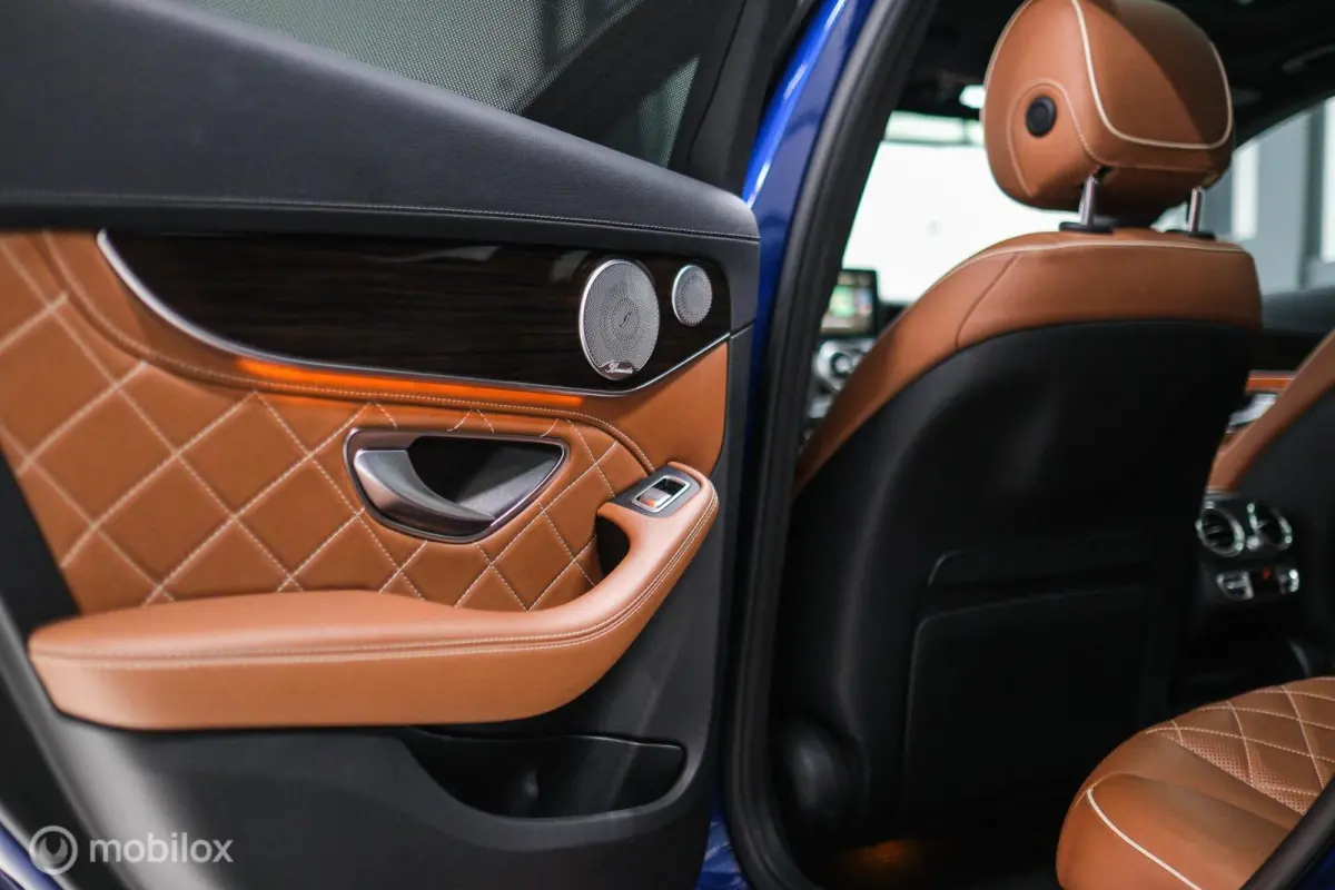 AMG 63 S 585 pk | Drivers Pack | Unieke samenstelling | Stoelkoeling | Dealer OH | 2e eigenaar | Camera | Burmester | CarPlay |