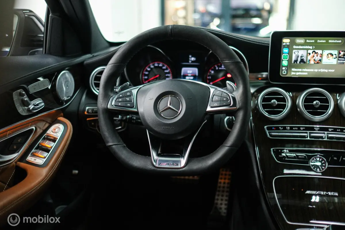 AMG 63 S 585 pk | Drivers Pack | Unieke samenstelling | Stoelkoeling | Dealer OH | 2e eigenaar | Camera | Burmester | CarPlay |