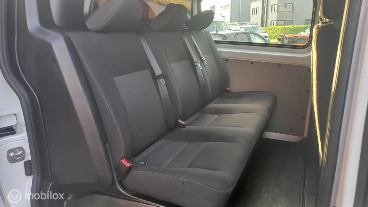 320 2.0 TDCI L2H1 Trend DC